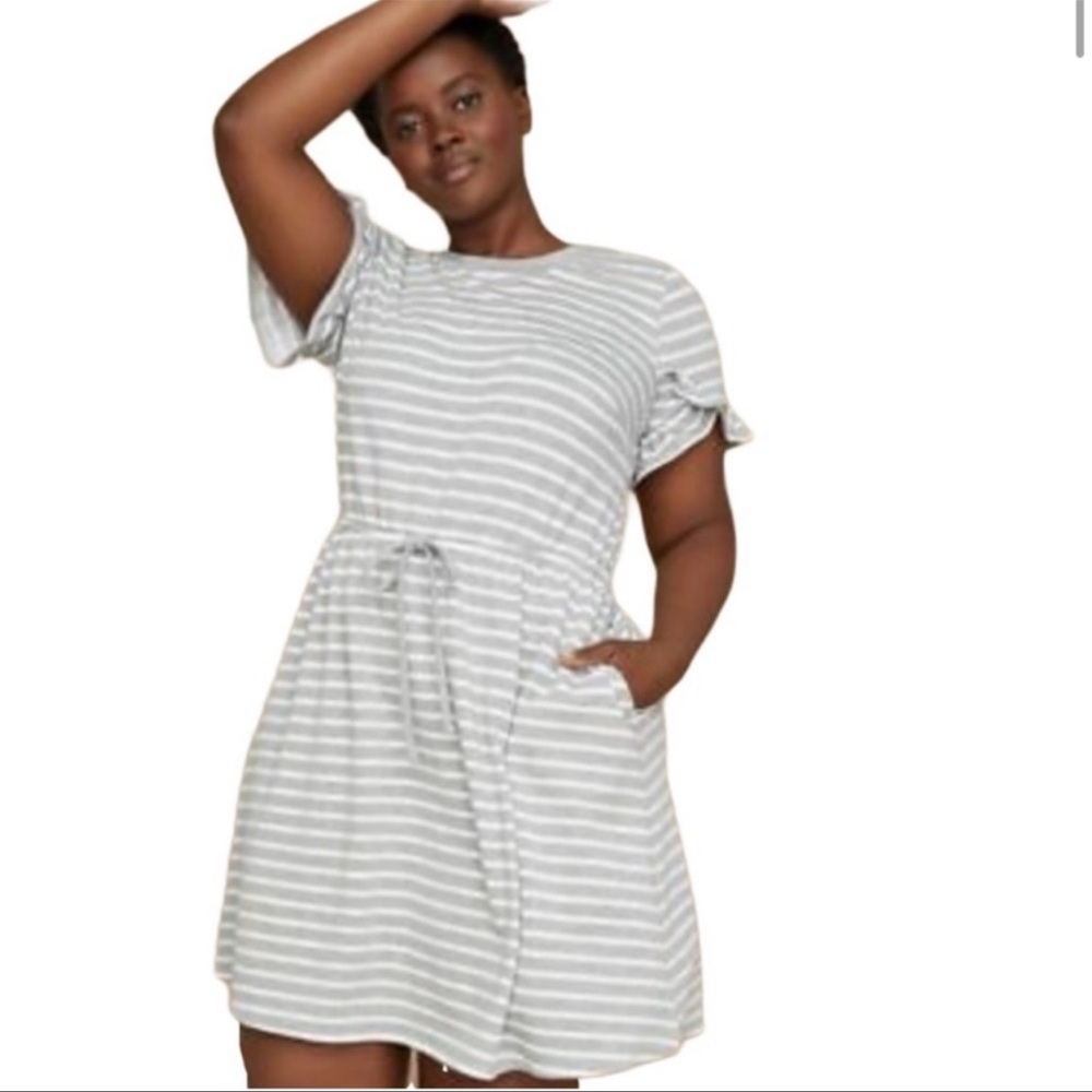 LANE BRYANT Gray Ruffle Striped Dress 18 / 20